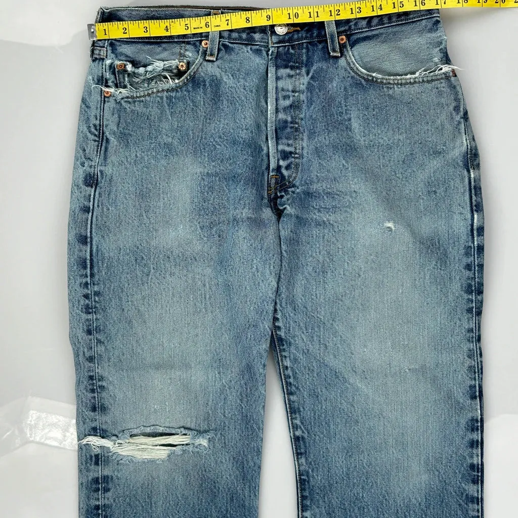 501 Levis Jeans - 33W 27L Blue Cotton