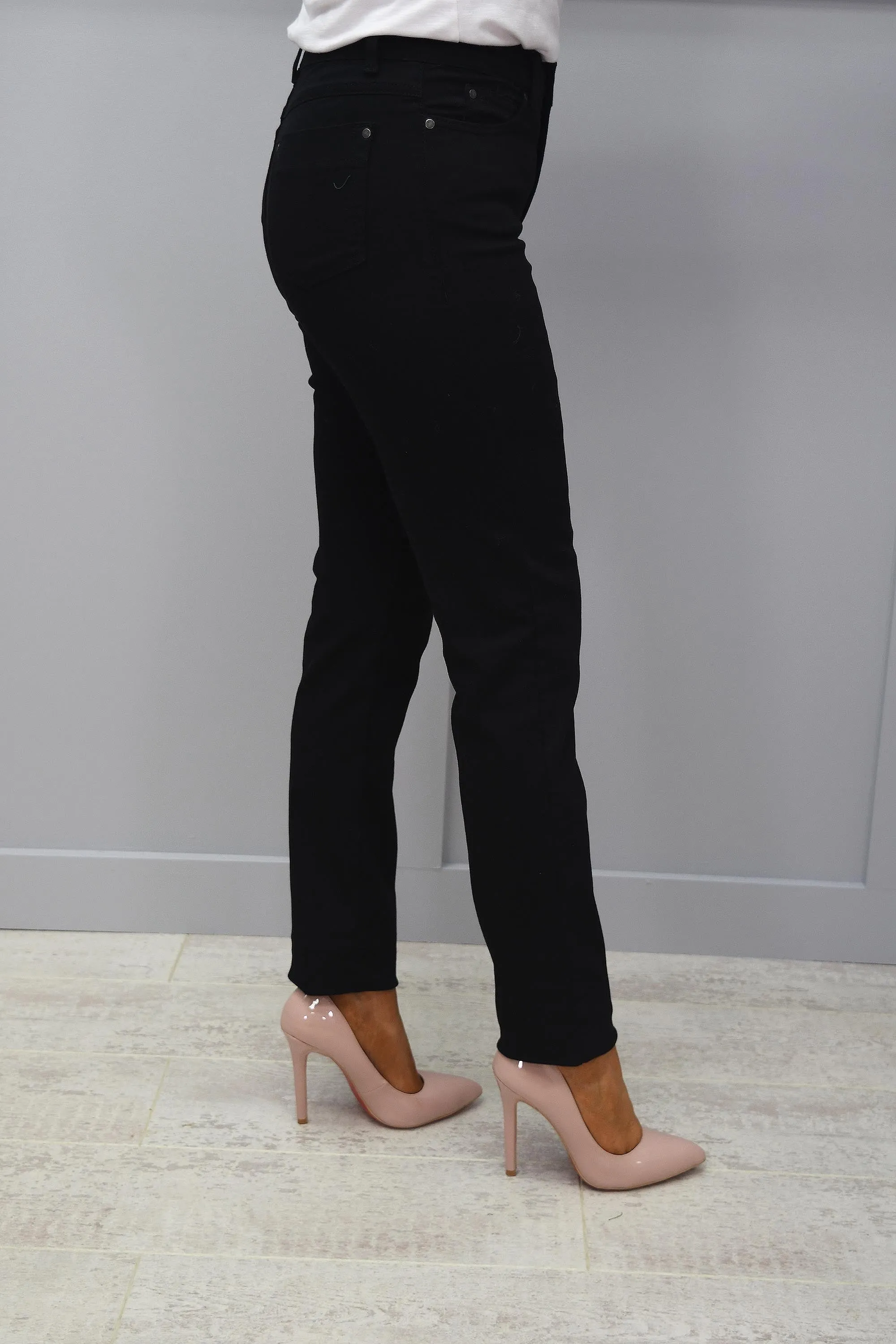 Cro Magic Fit Slim Leg Black Jeans - 6220 525 111