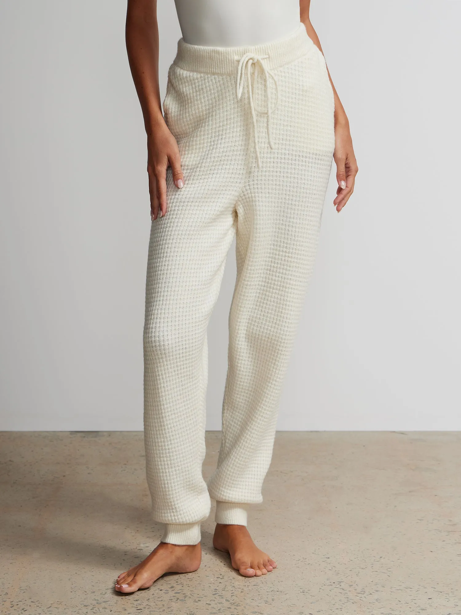 Fine Gauge Knit Jogger