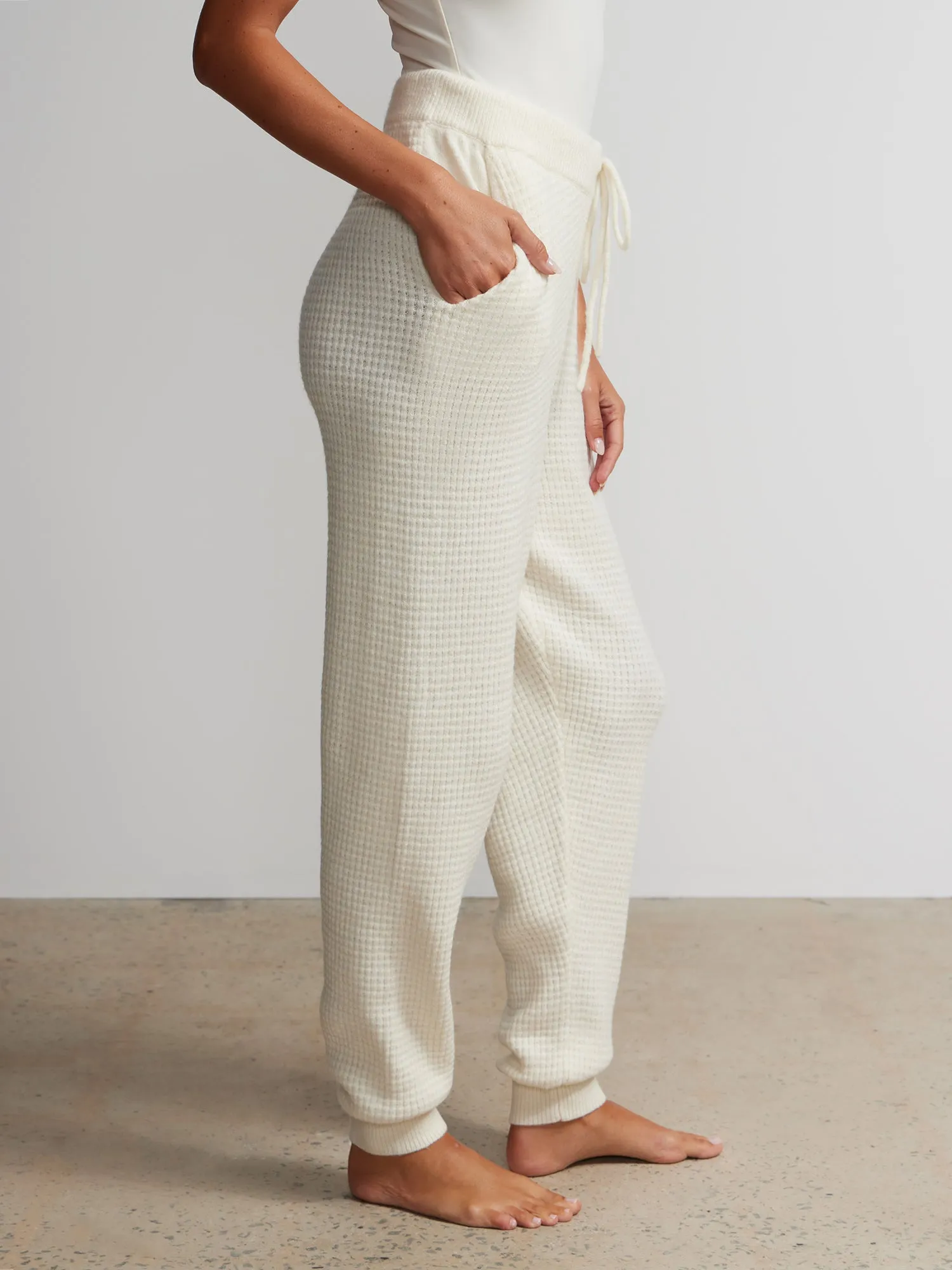 Fine Gauge Knit Jogger