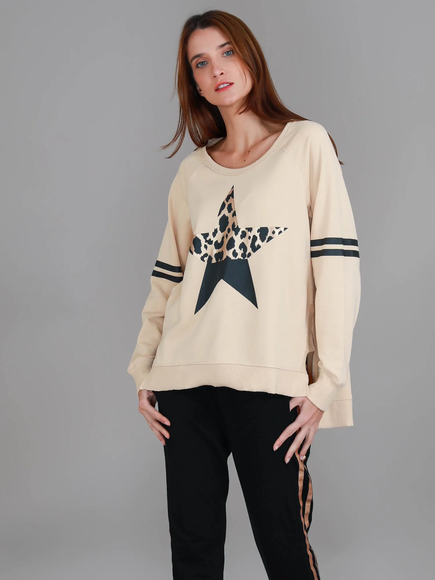 Ginger Leopard Print Splice Star Sweatshirt