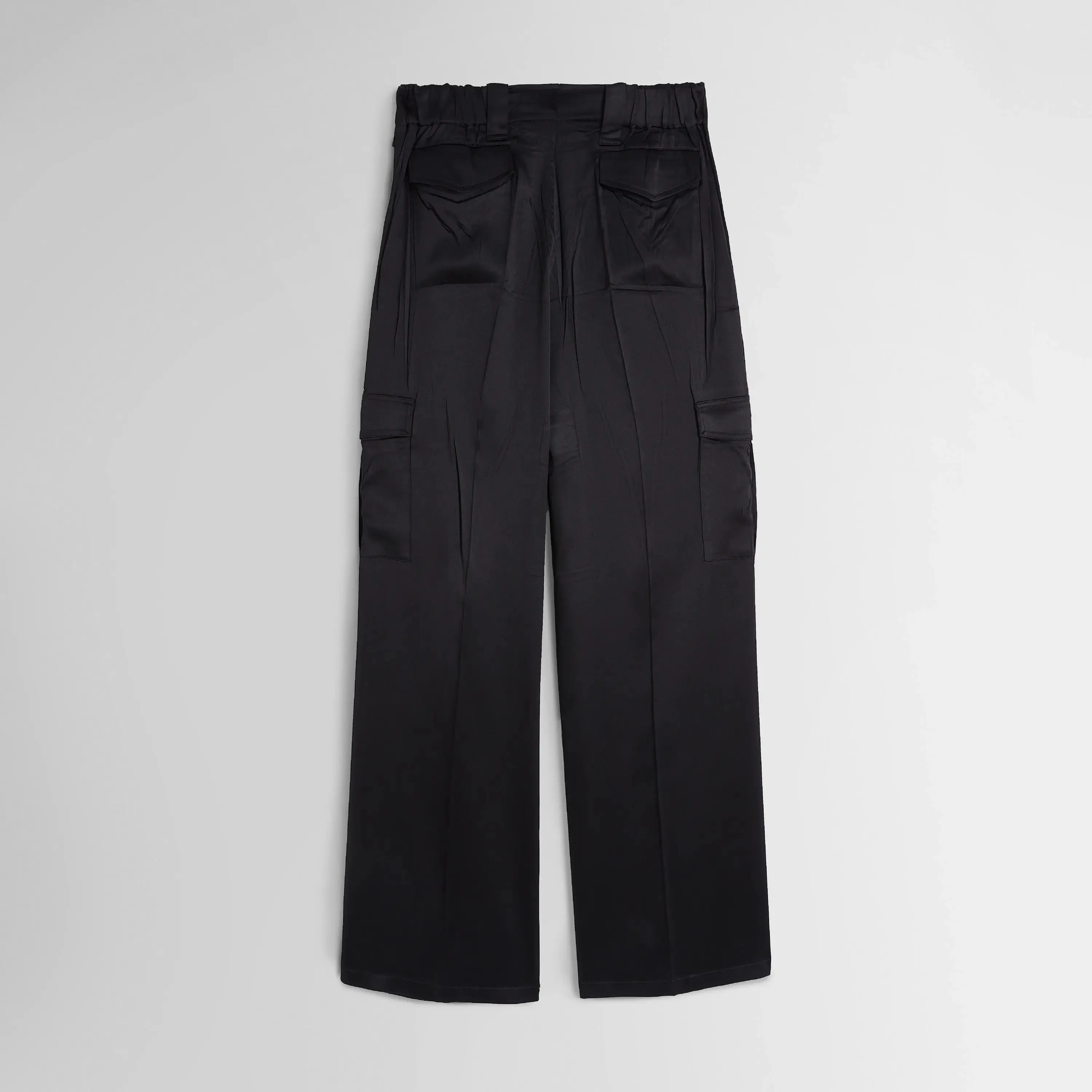 LIQUID CARGO TROUSERS | black silk