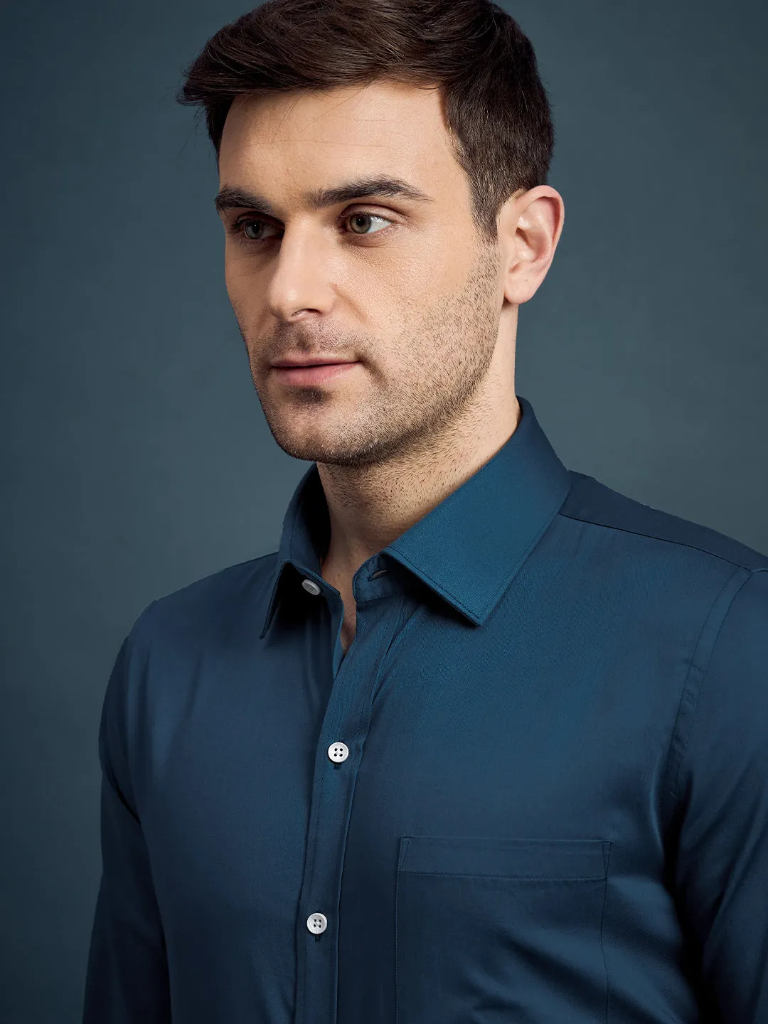 Men's Slim Fit Solid Teal Blue Formal Shirt