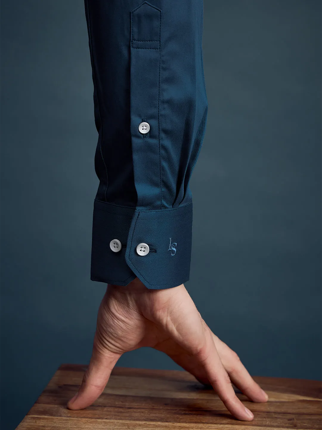 Men's Slim Fit Solid Teal Blue Formal Shirt