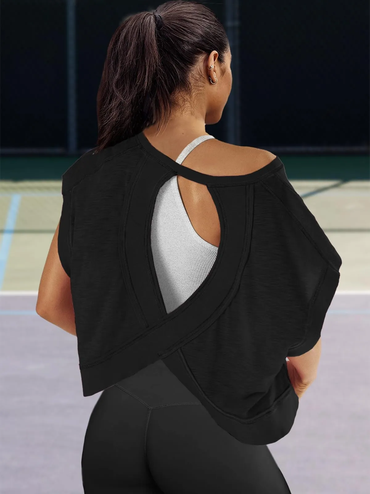 Panadila Womens Open Back Workout Top Oversized Workout T Shirts Backless Athletic Shirt Short Sleeve Baby Tee (Black,M)