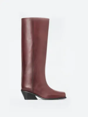 Square-toe leather knee-high boots